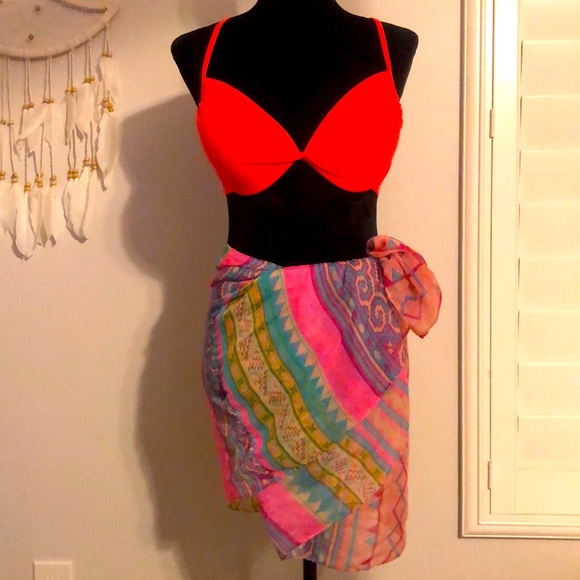 Hot Water Other - Hot Water Push Up Racer Back Back Bikini Top